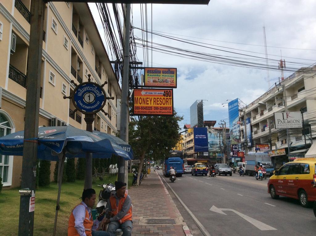 Money Resort Pattaya Εξωτερικό φωτογραφία